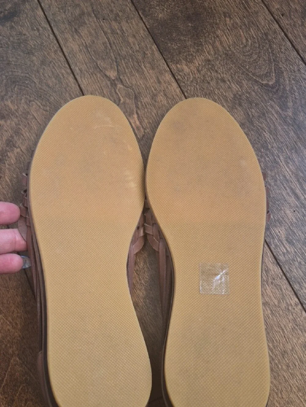Quince comfortable women
